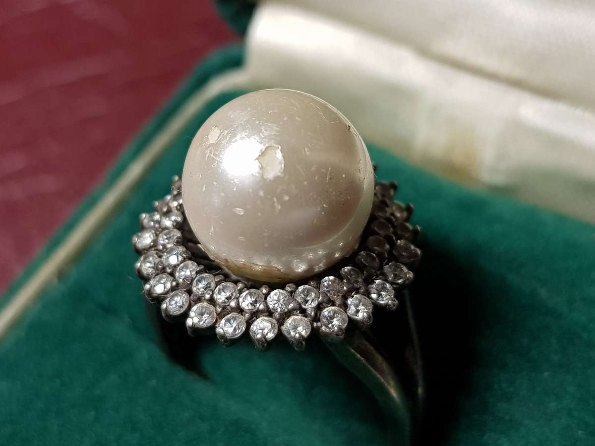 Lovely Genuine Solid Sterling Silver Ring In Good Condition - [5,2 g]