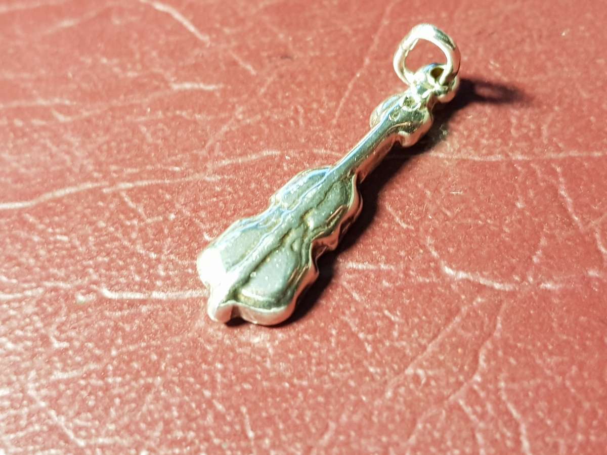 Lovely Genuine Solid Sterling Silver Pendant In Perfect Condition - [Length 27 mm  1,27 g]