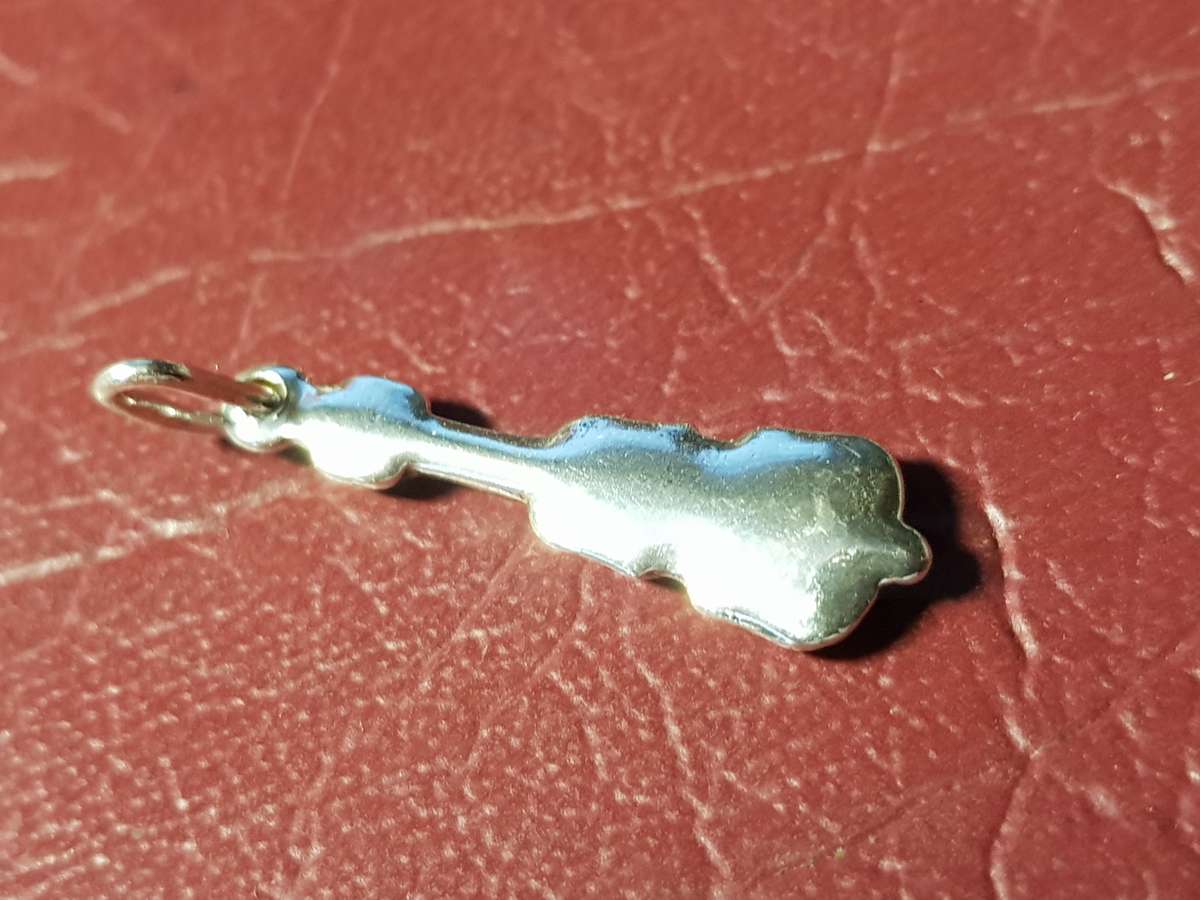 Lovely Genuine Solid Sterling Silver Pendant In Perfect Condition - [Length 27 mm  1,27 g]