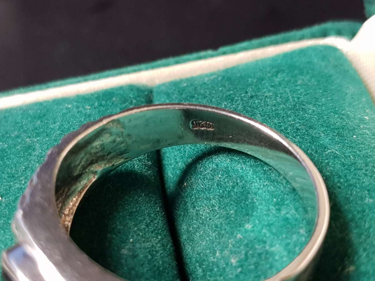 Lovely Genuine Solid Sterling Silver Ring In Very Good Condition - [5,99 g]