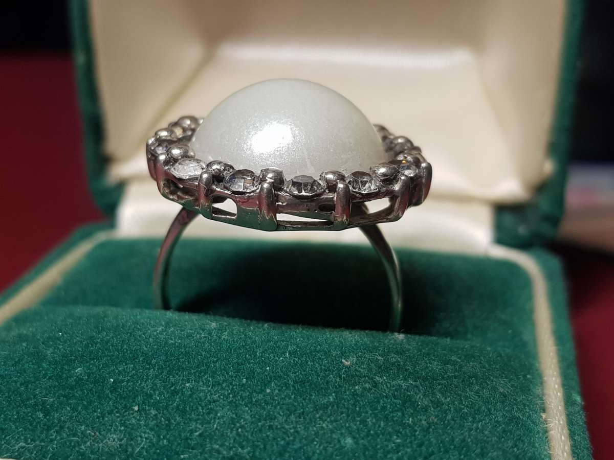 Lovely Vintage Genuine Solid Sterling Silver Ring In Very Good Condition - [5,4 g]