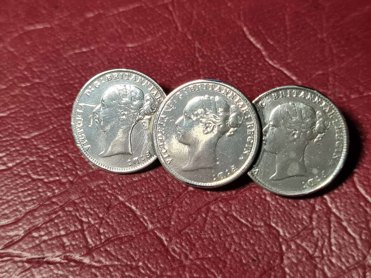 Lovely Genuine Solid Sterling Silver Vintage Brooch In Very Good Condition - [4,76 g]*