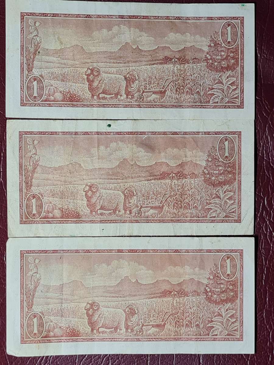 3 x SARB R1 Notes - TW De Jongh