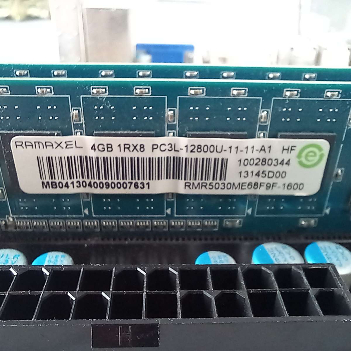 Combo H61,i52400,8Gb DDR3,io shield (motherboard CPU RAM)