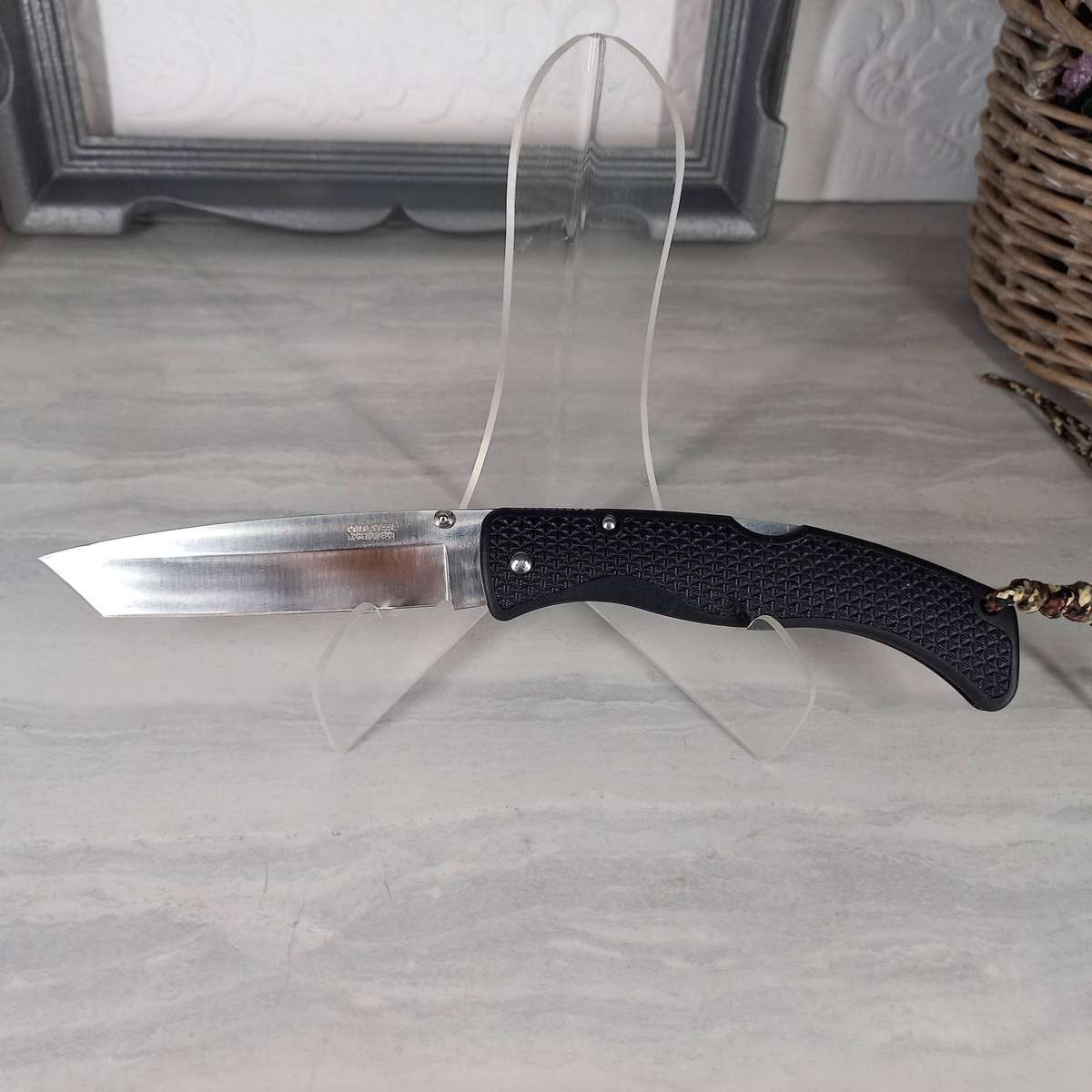 Cold Steel Voyager XL