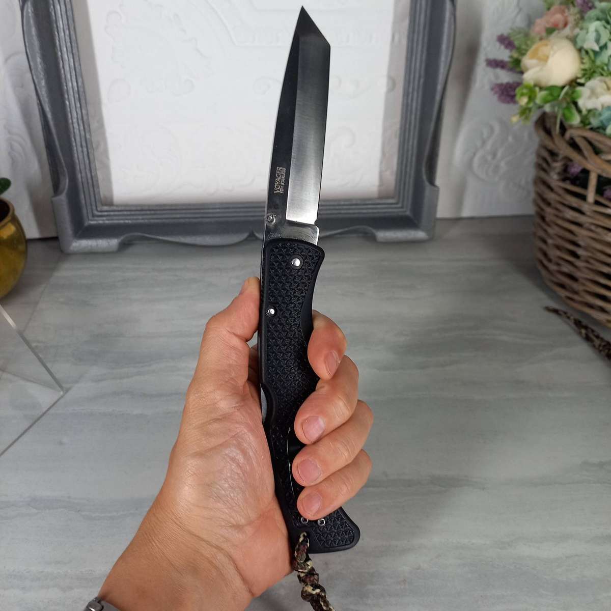 Cold Steel Voyager XL