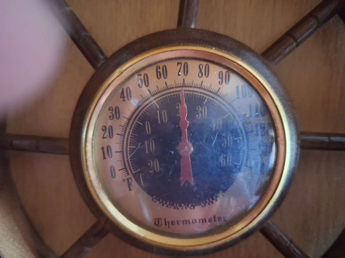 Wooden Thermometer Wheel 26 cm in Diameter