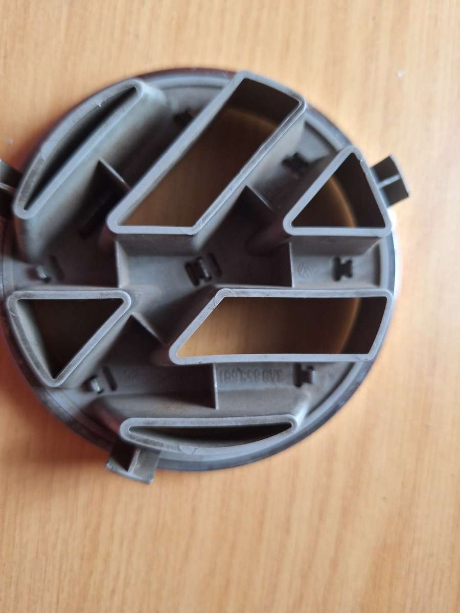 Vintage volkswagen clip on car badge