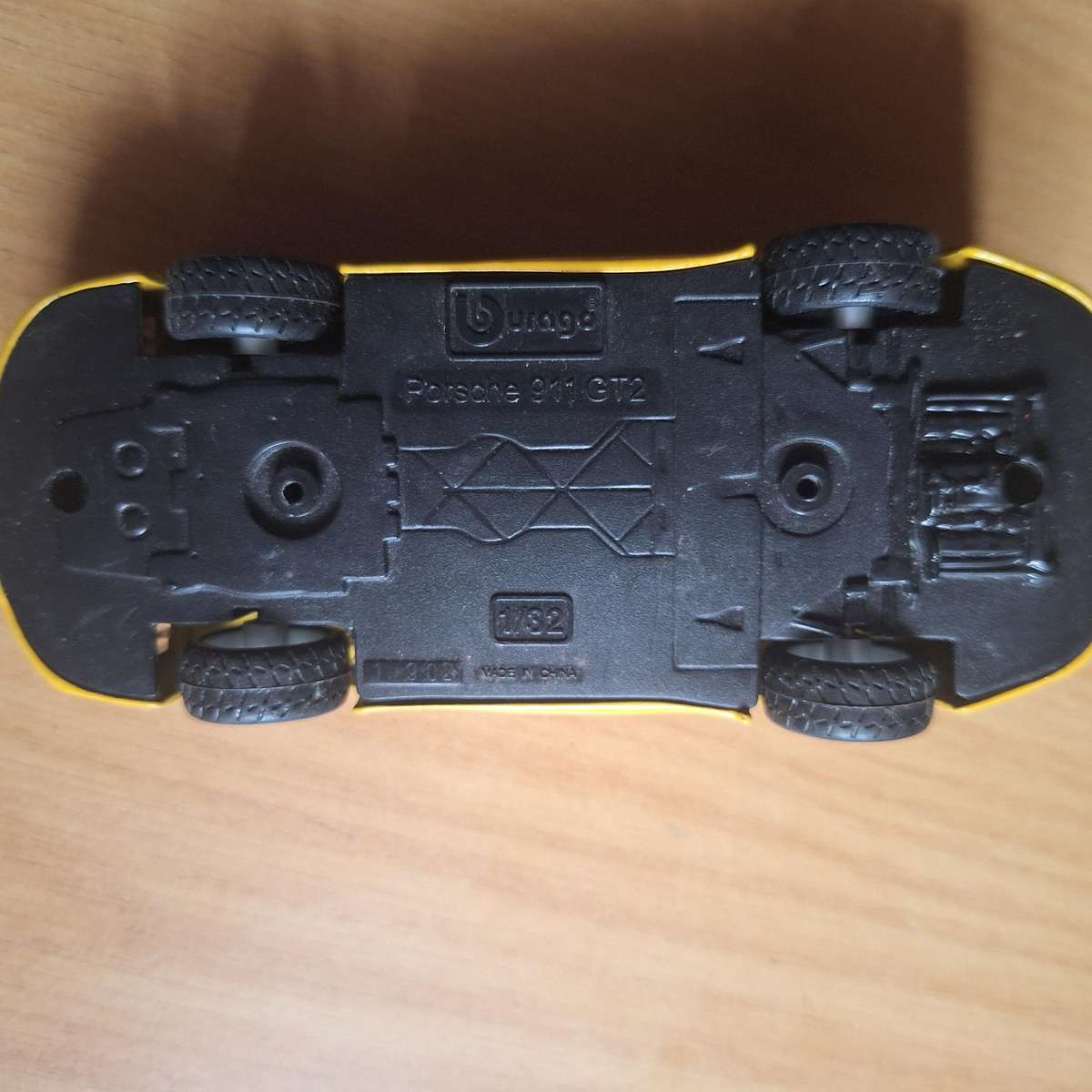 Porche 911 GT2 die cast model 1:32