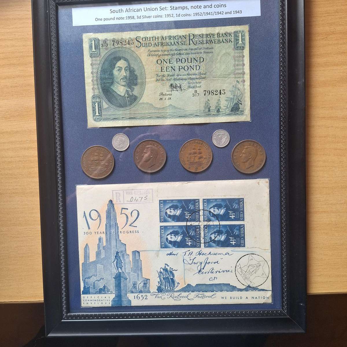 Union of South Africa set : one pound and 1d and 3d coins