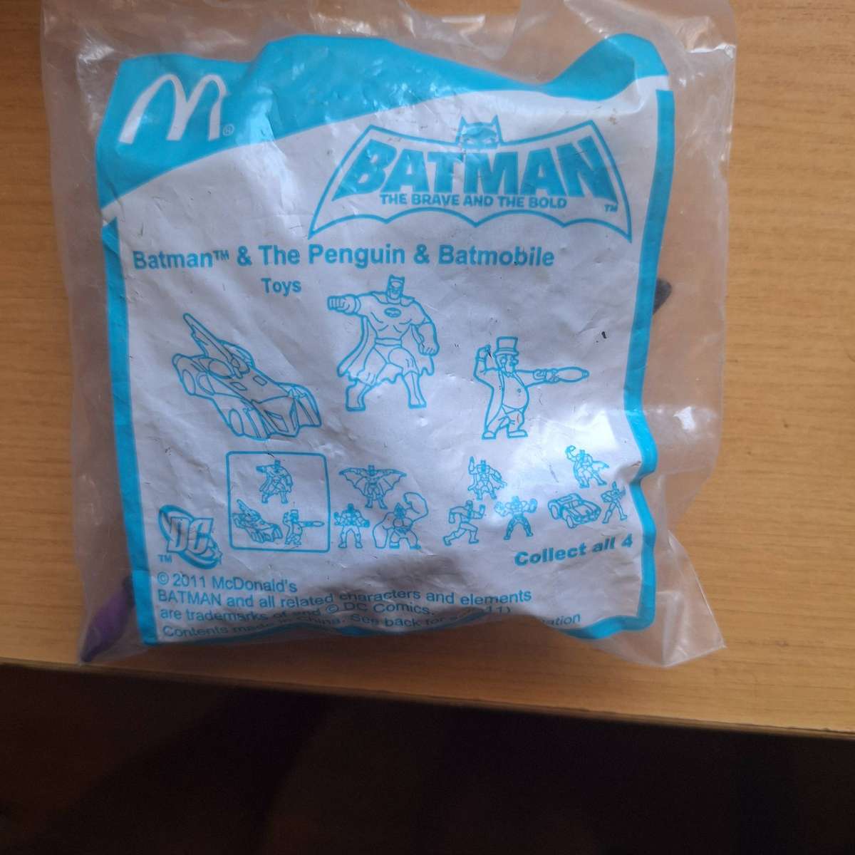 Mcdonlds Batman, The Penguin  and Batmobile toys