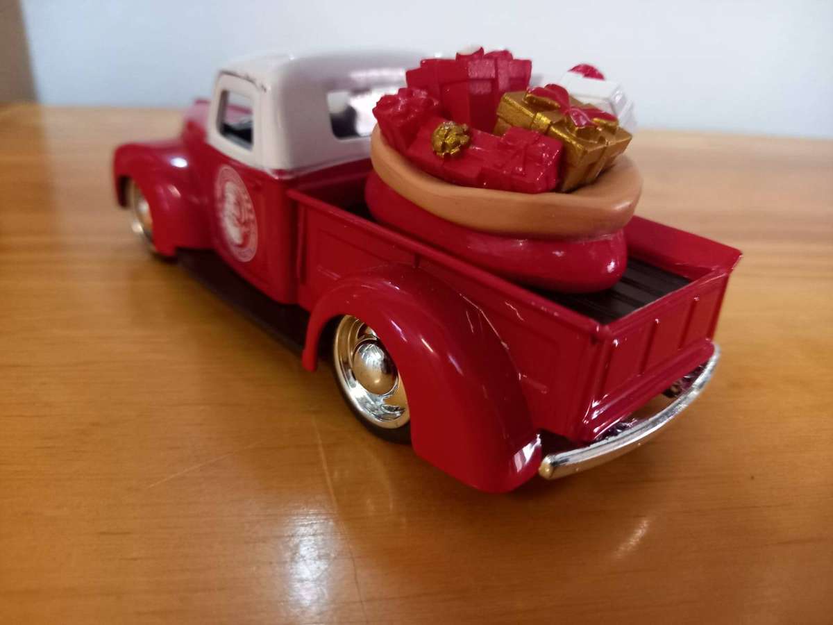 '41 Ford Pick Up Die Cast Model - 1/32 Scale by Top Make JADA - New  Special - Awesome