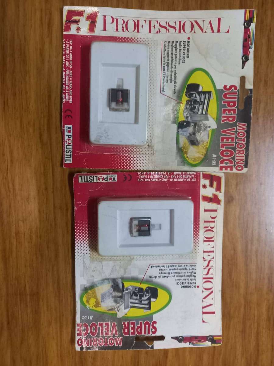 Scalextric Polistil Engines Combo of 2 Engines - New in Original Pack Complete    Madness