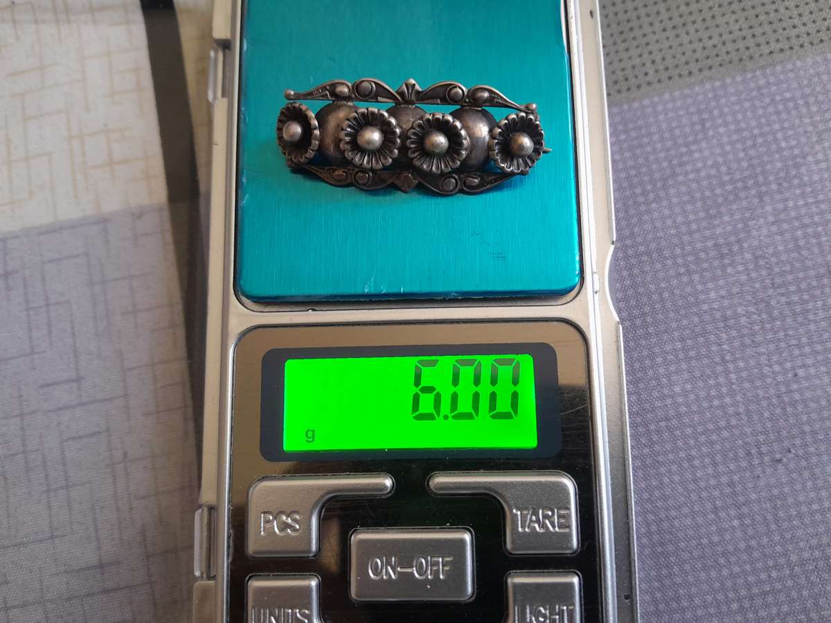 Stirling Silver brooch Vintage