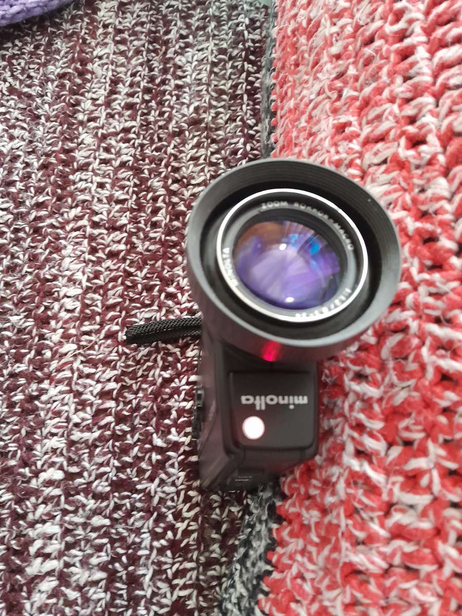 Minolta X L 401 Super 8 Movie Camera