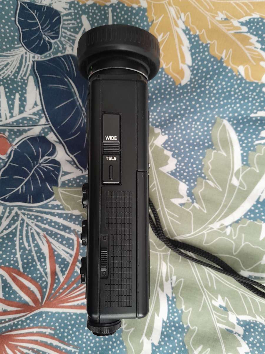 Minolta X L 401 Super 8 Movie Camera