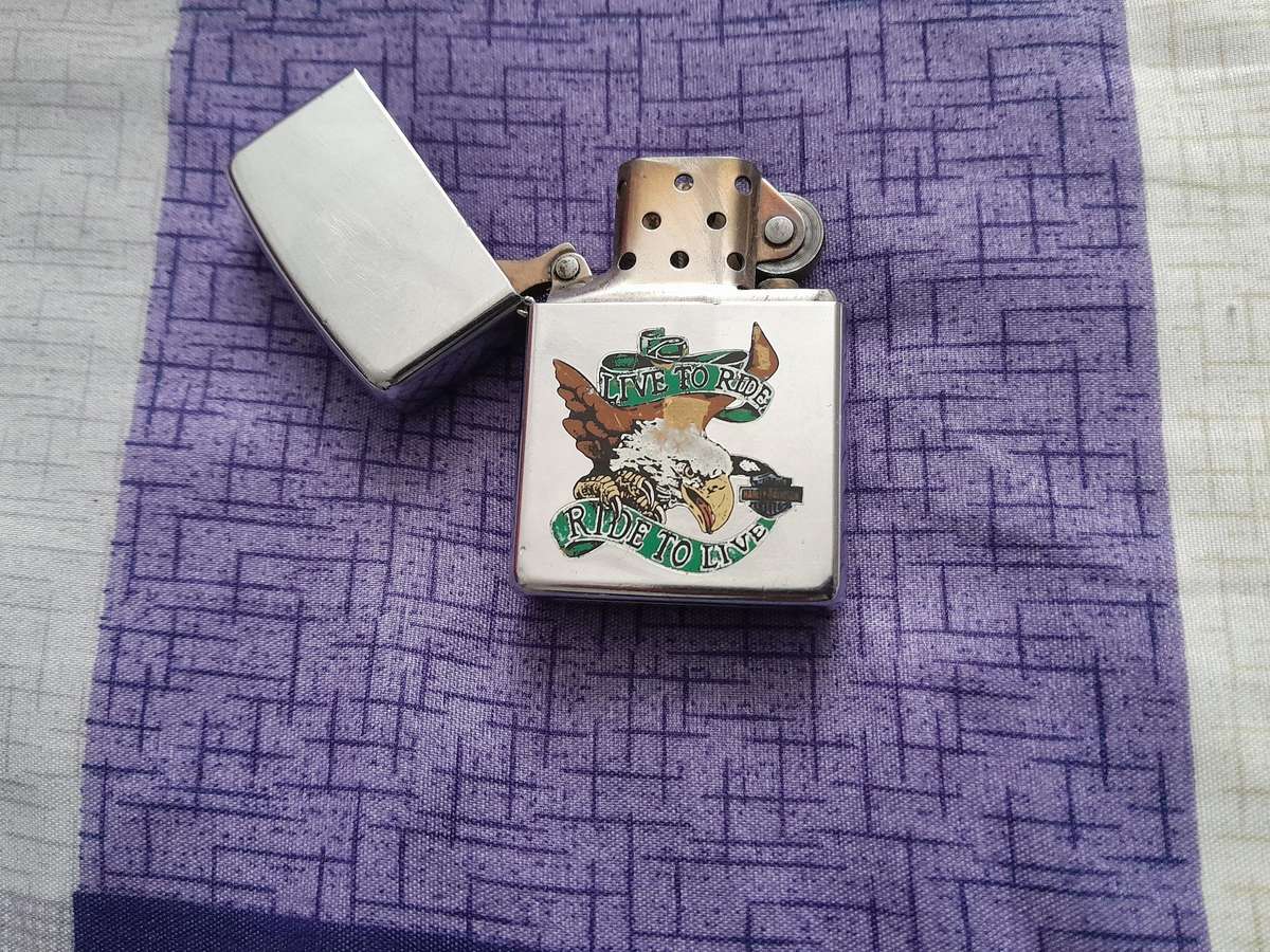 Zippo lighter - Live to ride Ride to live