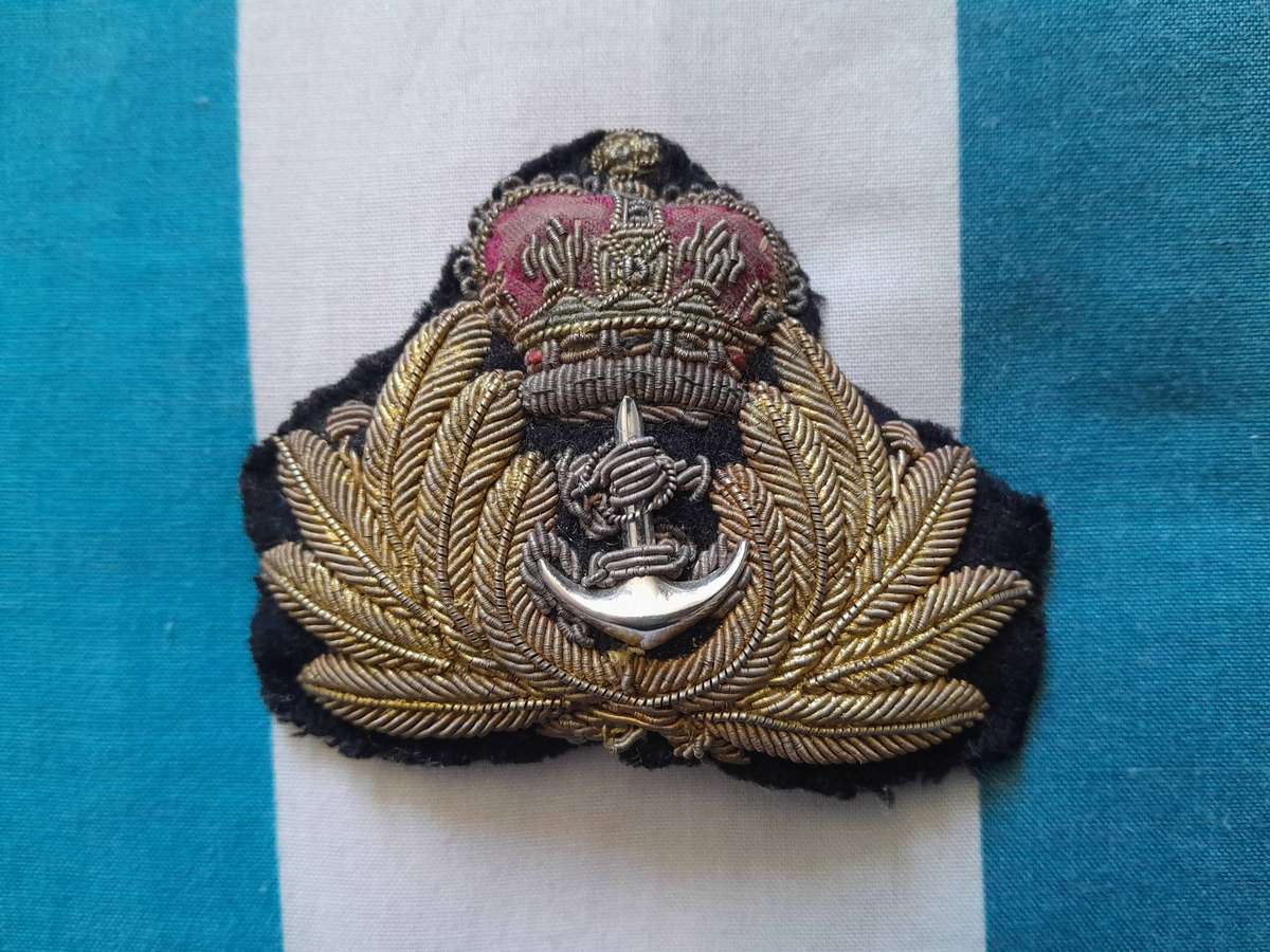 Navy Bullion sew on badge