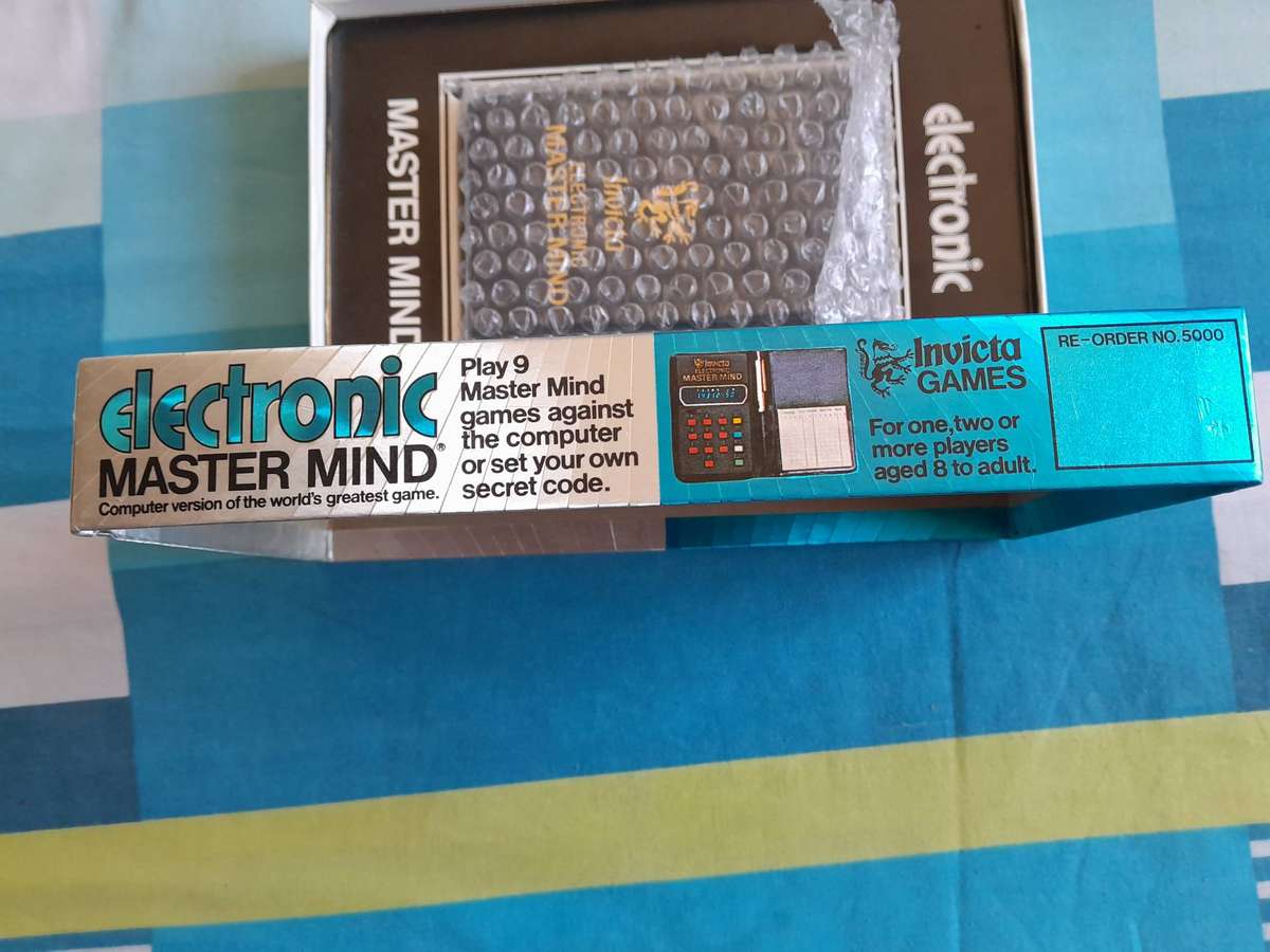 Invicta Games Electronic Master Mind