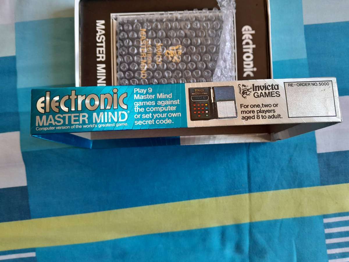 Invicta Games Electronic Master Mind