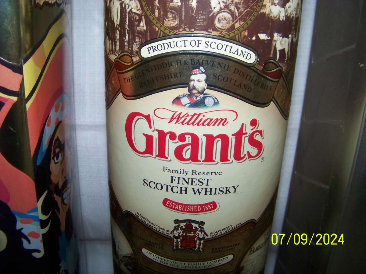 Presentation bottle tins X 5