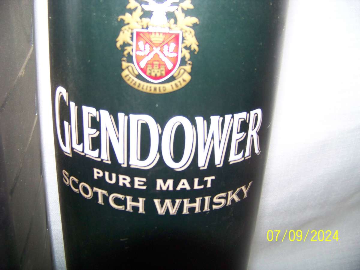 Presentation bottle tins X 5