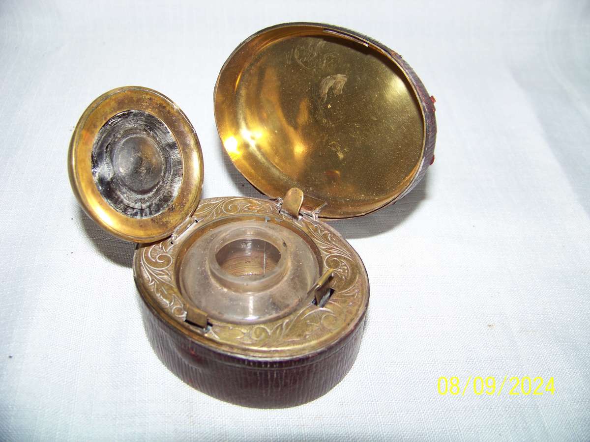 Antique Travelers Ink Well