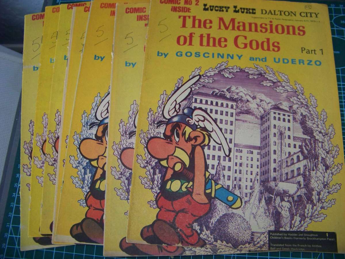 24 X Old Asterix comics