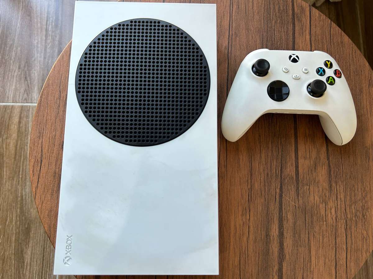 Xbox Series S 512GB + Controller + Original packaging