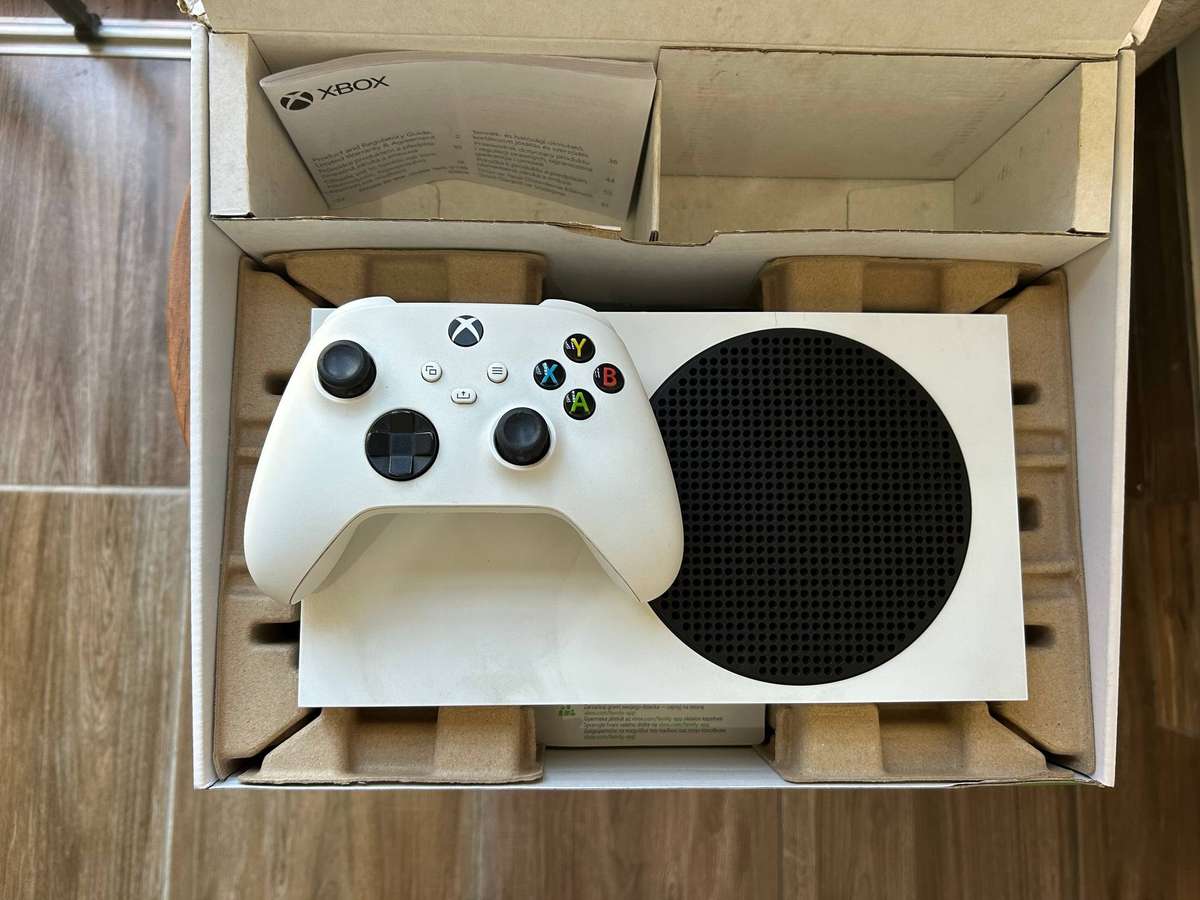 Xbox Series S 512GB + Controller + Original packaging