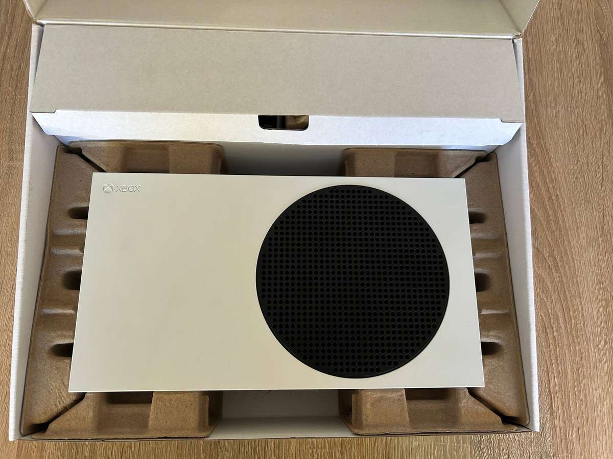 Xbox Series S 512GB + Controller + Original packaging