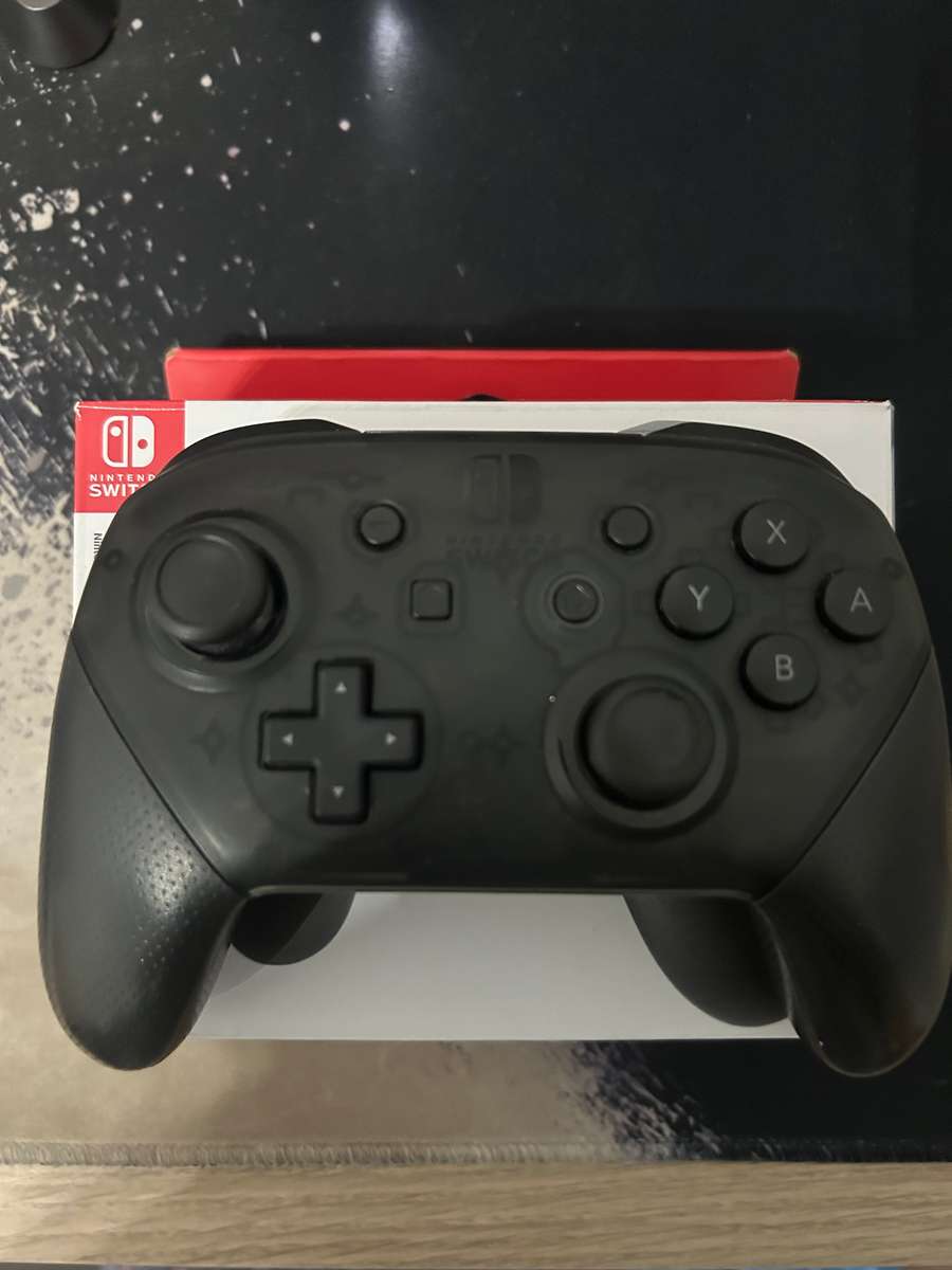 Nintendo switch pro controller