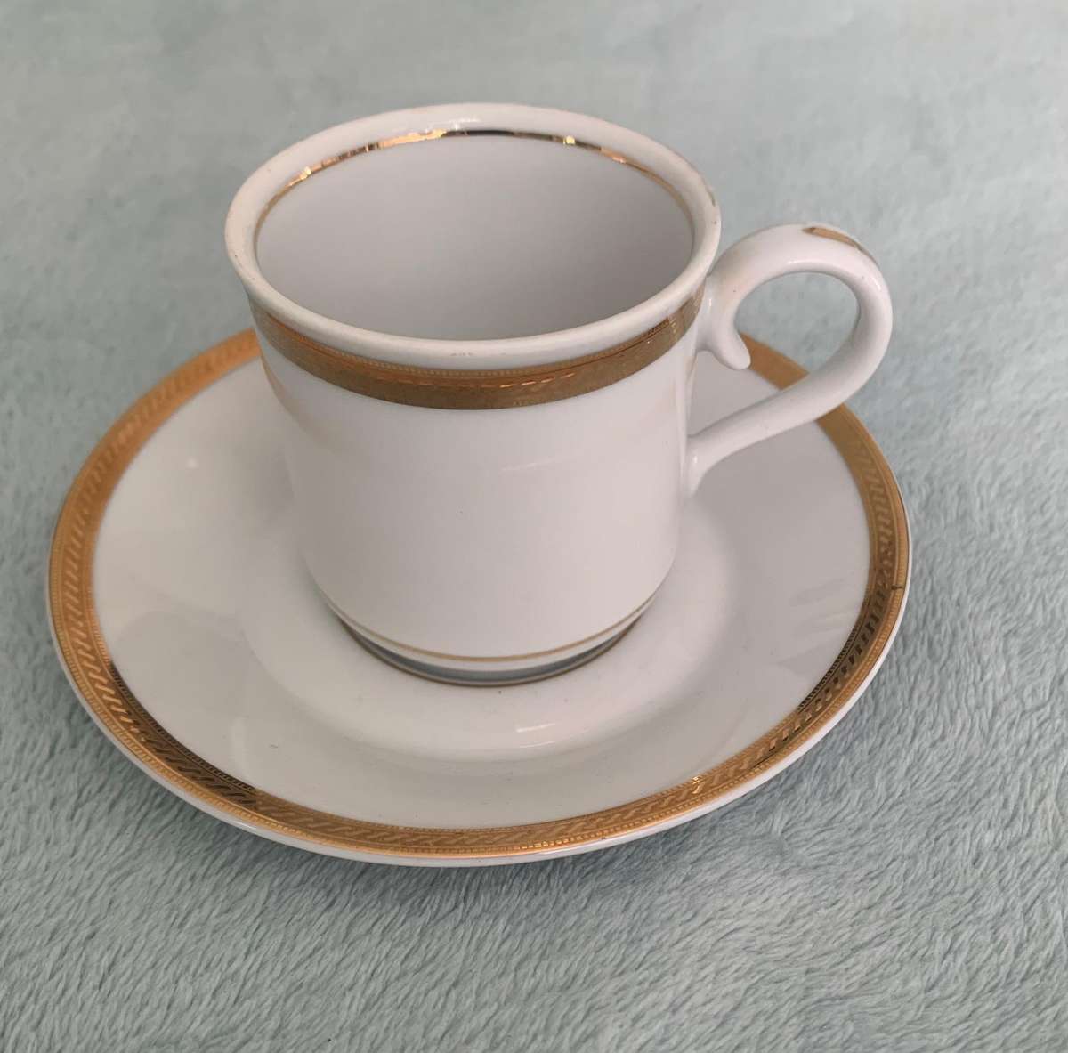 Woolworth Coffee cup with gold trim