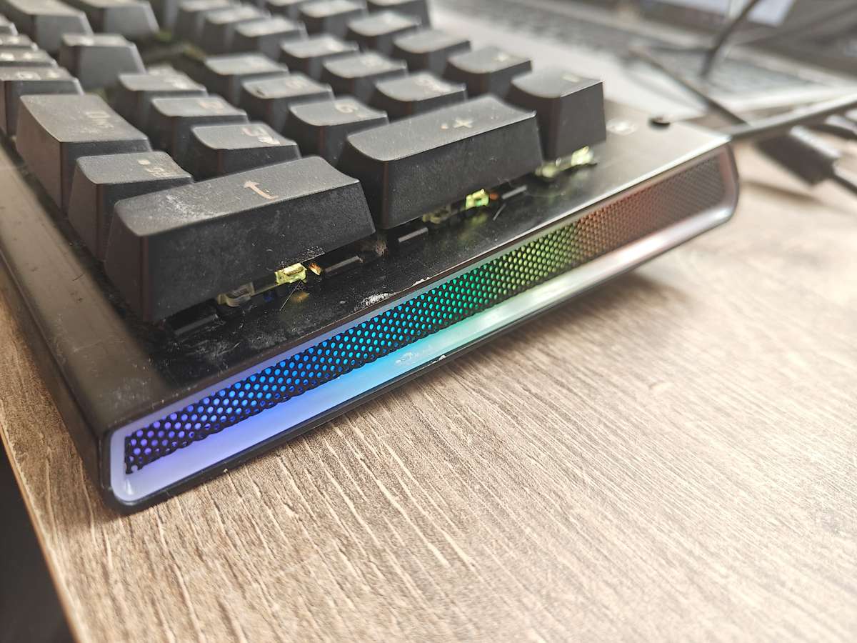 Redragon Aryaman RGB keyboard secondhand