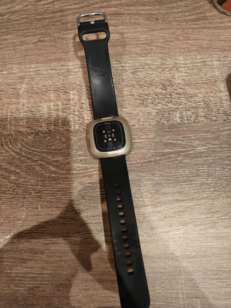 Fit bit versa 3 secondhand