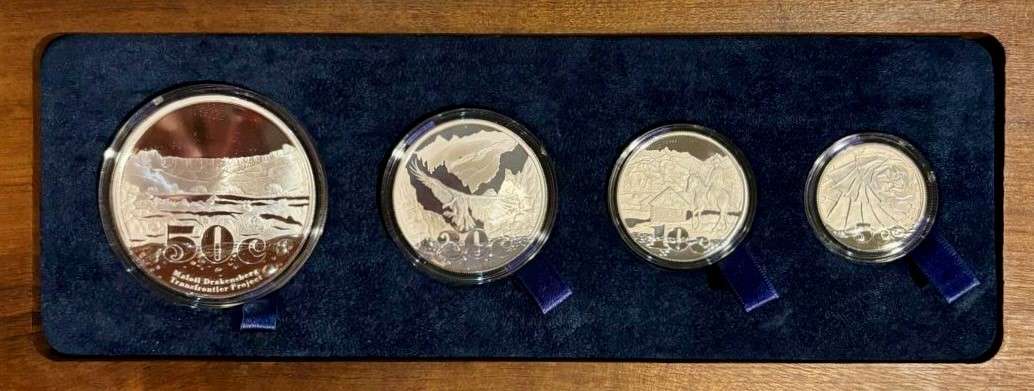 Stunning RSA 2009 Maloti Proof Silver Prestige Peace Park Series Set, in original Wooden display.