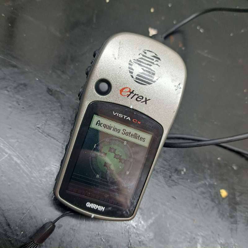 GARMINMAP INCLUDEDeTrex® Vista Cxhiking companion
