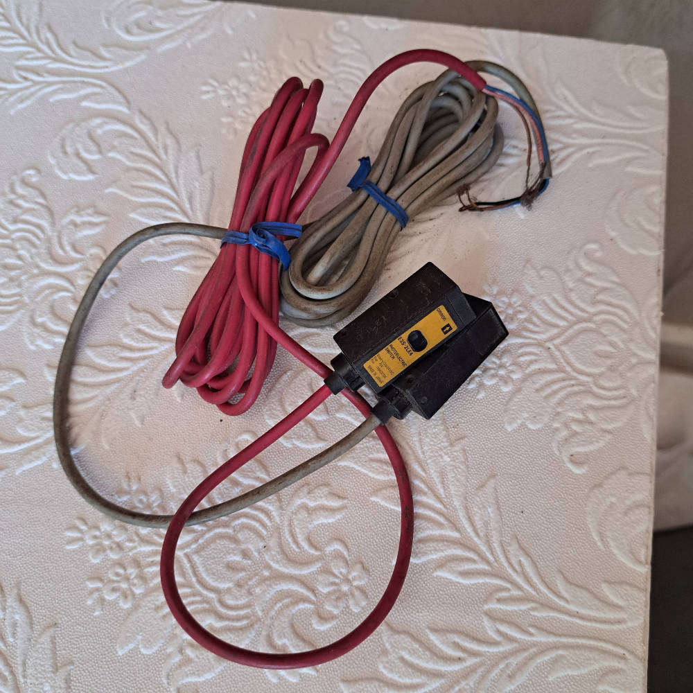 Wireless Remote Control Switch 2 Transmitter+Receiver