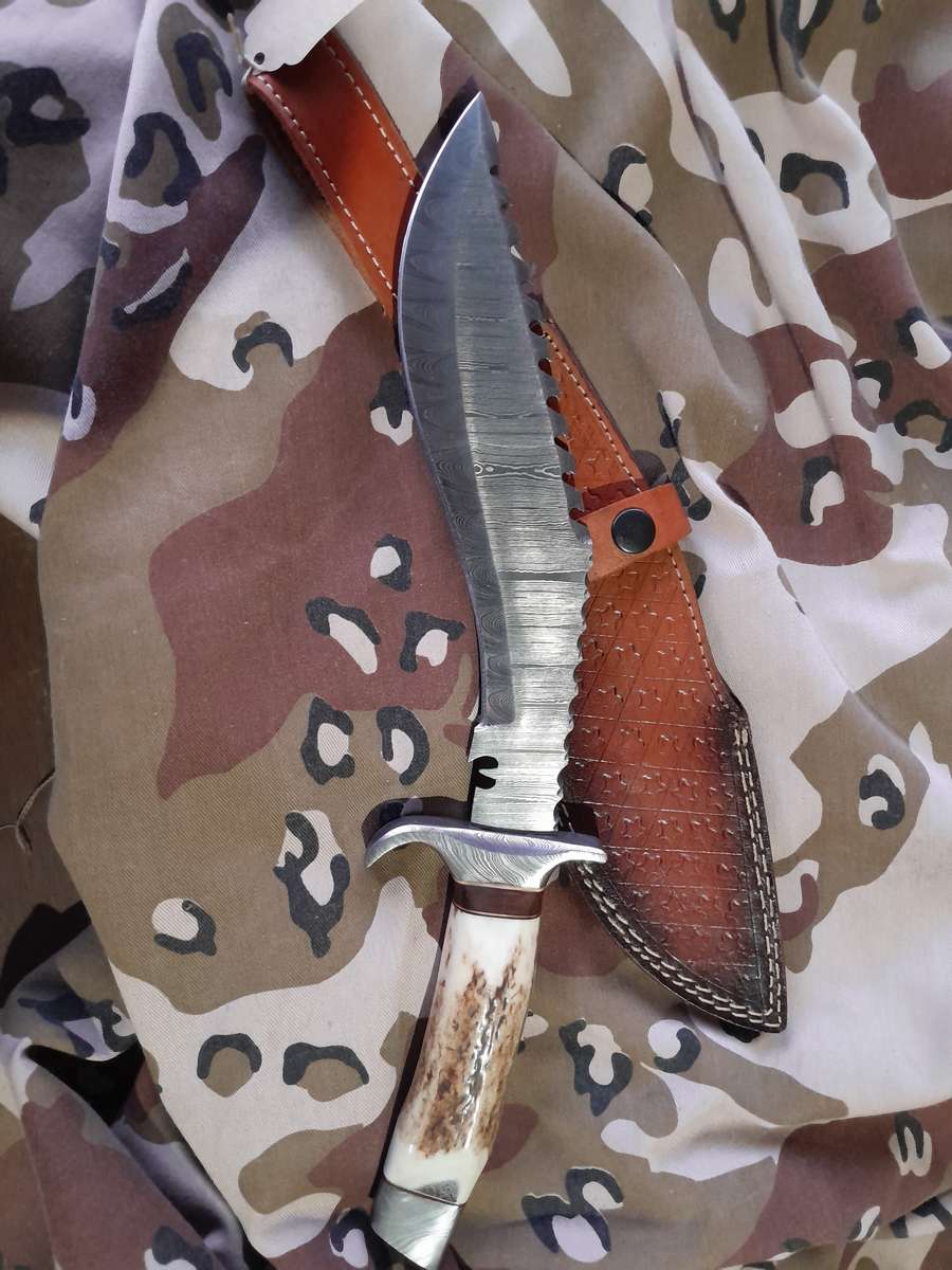 Damascus kukri