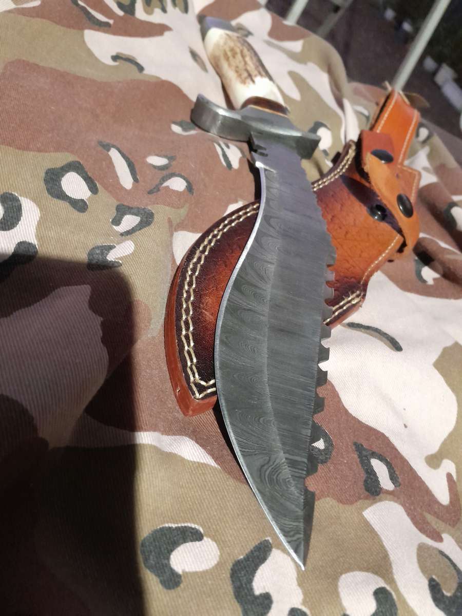 Damascus kukri