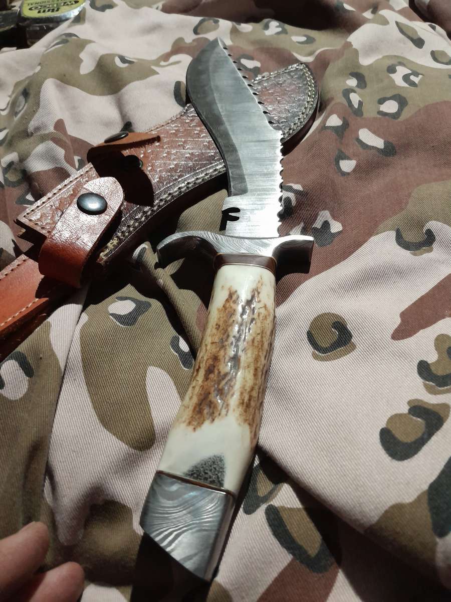 Damascus kukri