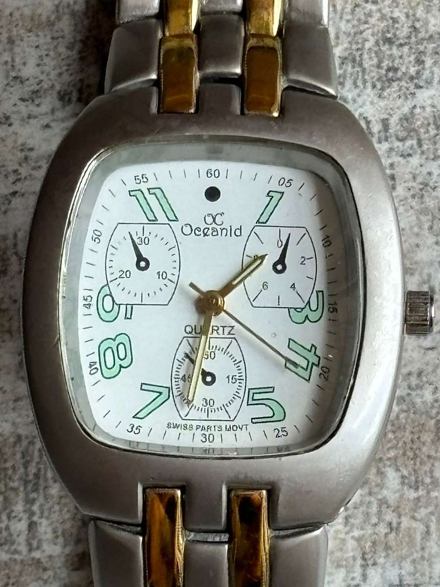 MENS OCEANIC STAINLESS STEEL WATCH IN EXCELLENT WORKING CONDITION