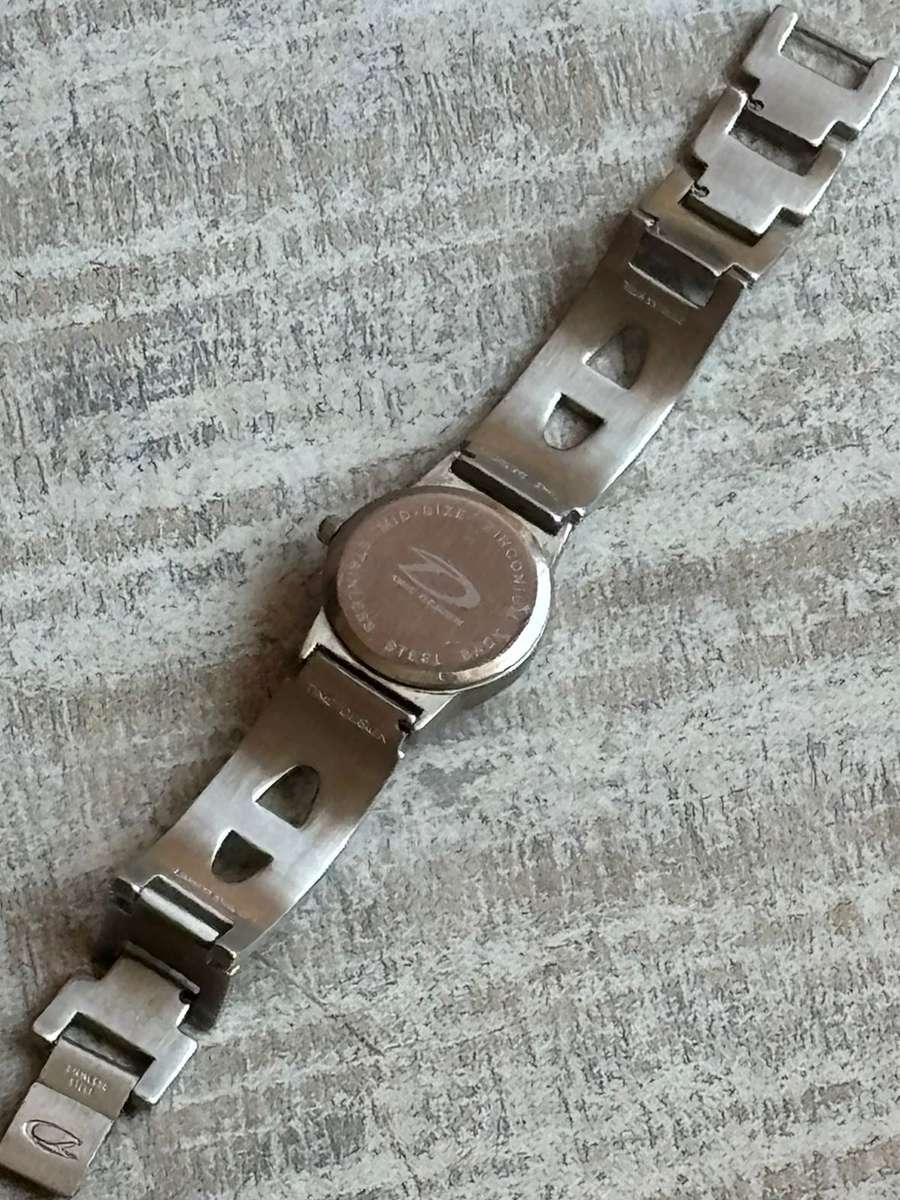 STUNNING LADIES TIME DESIGN WATCH IN EXCELLENT WORKING CONDITION