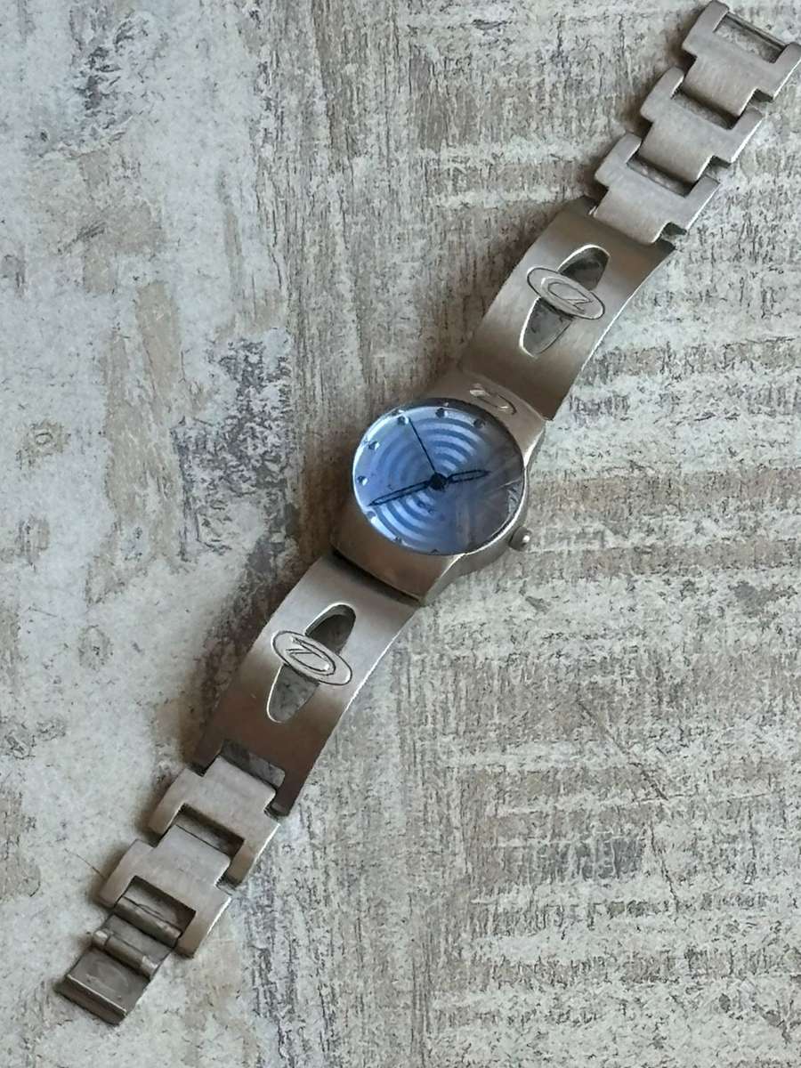 STUNNING LADIES TIME DESIGN WATCH IN EXCELLENT WORKING CONDITION