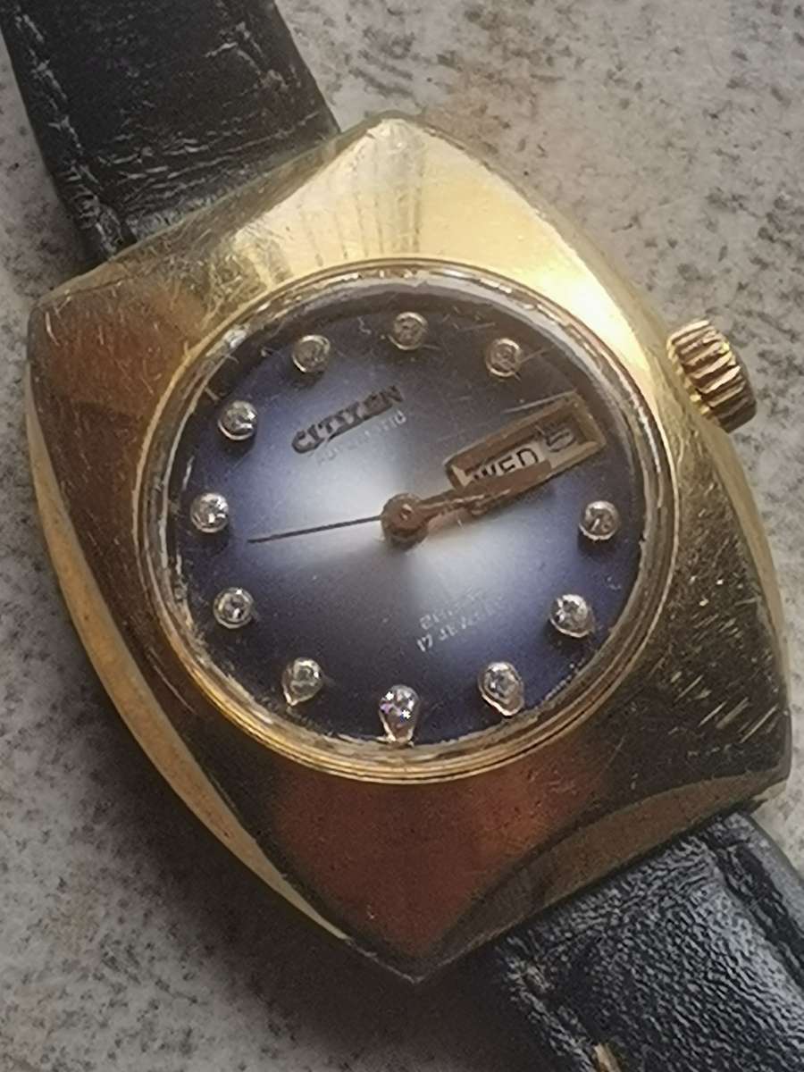 VINTAGE LADIES CITIZEN AUTOMATIC WATCH IN EXCELLENT WORKING CONDITION