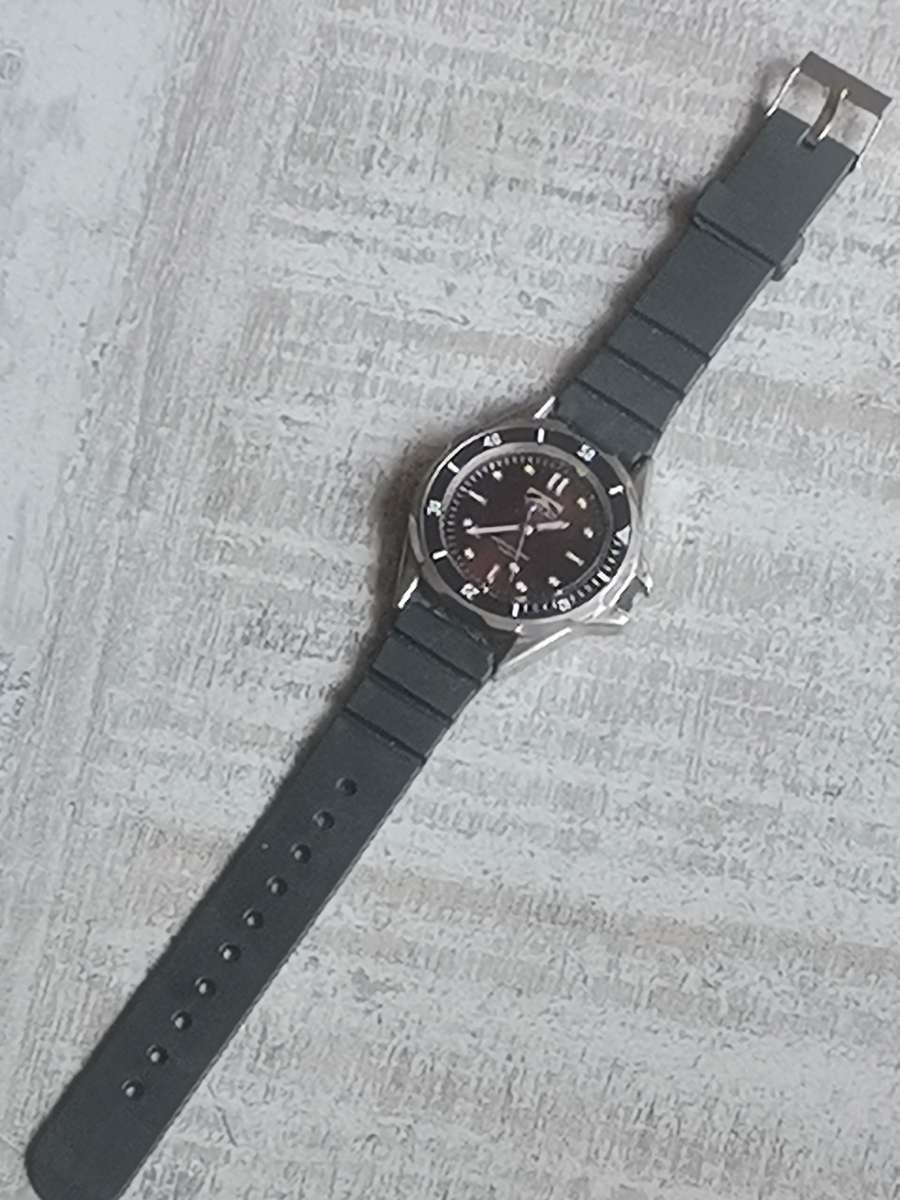 MENS LAMONTRÉ AND TEC WATCHES BOTH IN EXCELLENT WORKING CONDITION - BIDDING FOR BOTH