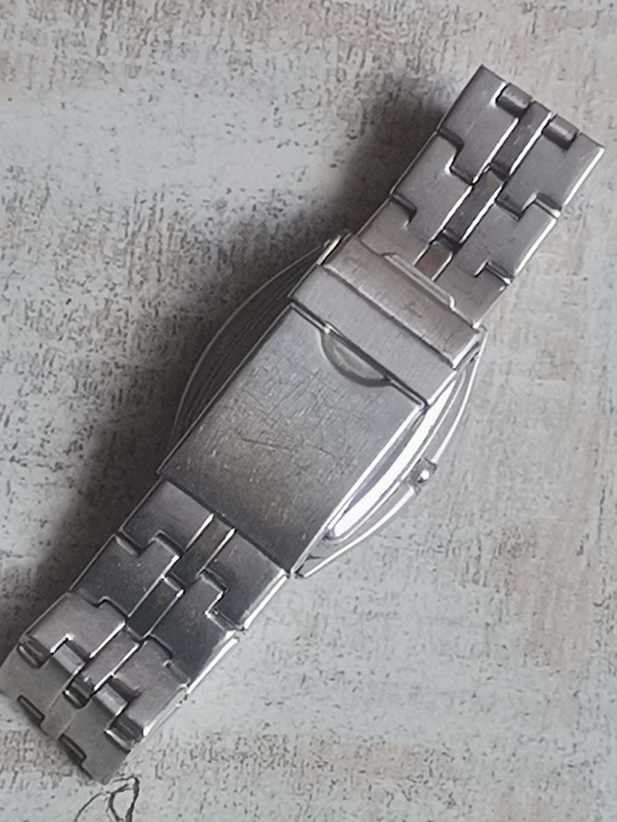 MENS LAMONTRÉ AND TEC WATCHES BOTH IN EXCELLENT WORKING CONDITION - BIDDING FOR BOTH