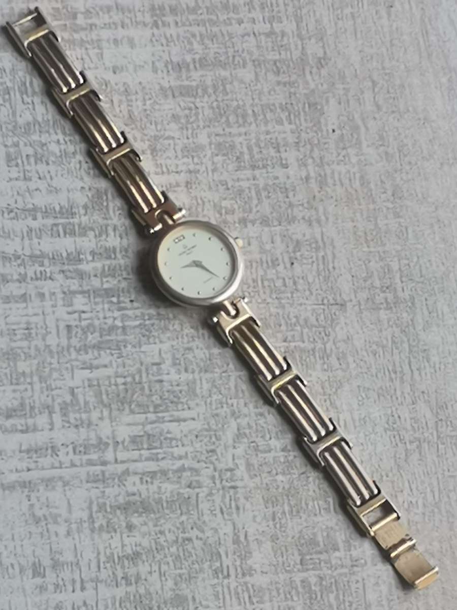 MICHEL HERBELIN LADIES QUARTZ WATCH IN EXCELLENT WORKING CONDITION