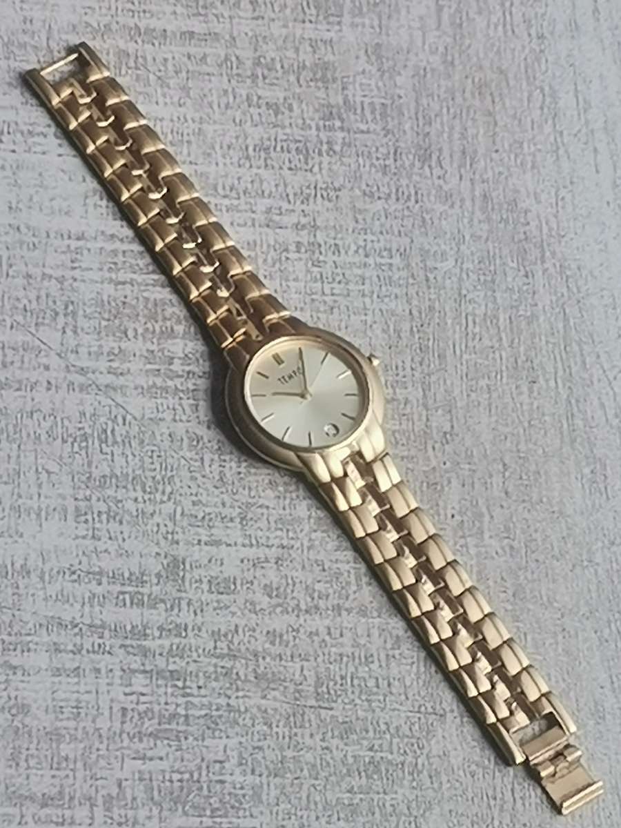 STUNNING MENS GOLD TEMPO WATCH IN EXCELLENT WORKING CONDITION