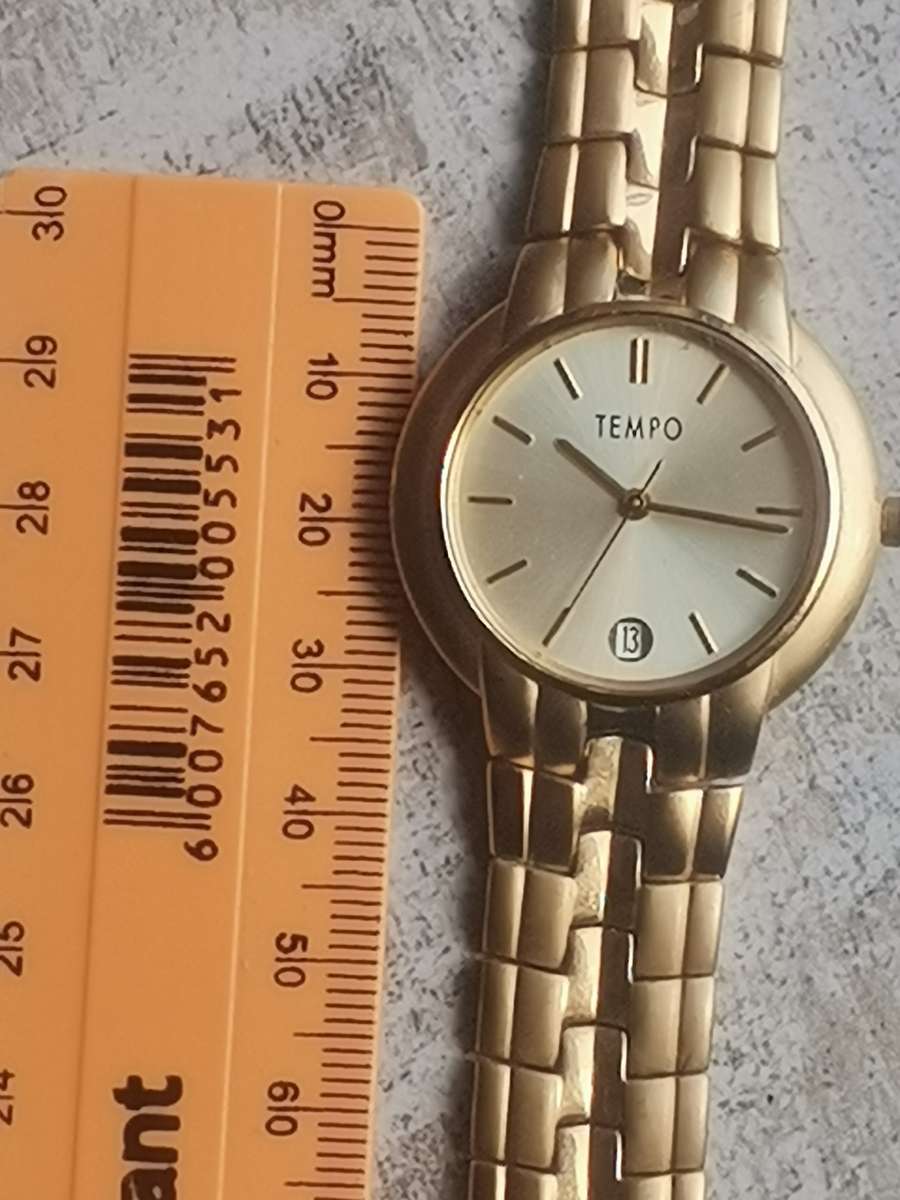 STUNNING MENS GOLD TEMPO WATCH IN EXCELLENT WORKING CONDITION